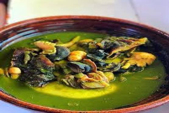  ABUNUABUNU WITH FISH AND SNAIL