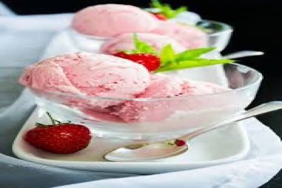 STRAWBERRY ICE CREAM