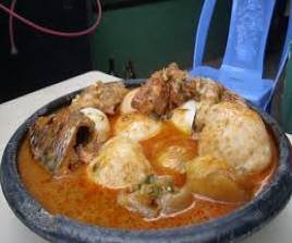 FUFU WITH GROUNDNUT SOUP WITH FISH AND MEAT