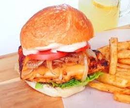 CHICKEN BURGER