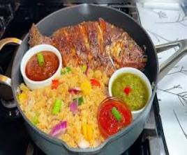 AKYEKE WITH RED FISH